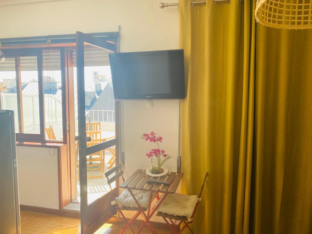 Apartamento Com Patio Na Rua Principal Da Cidade Porto Zewnętrze zdjęcie